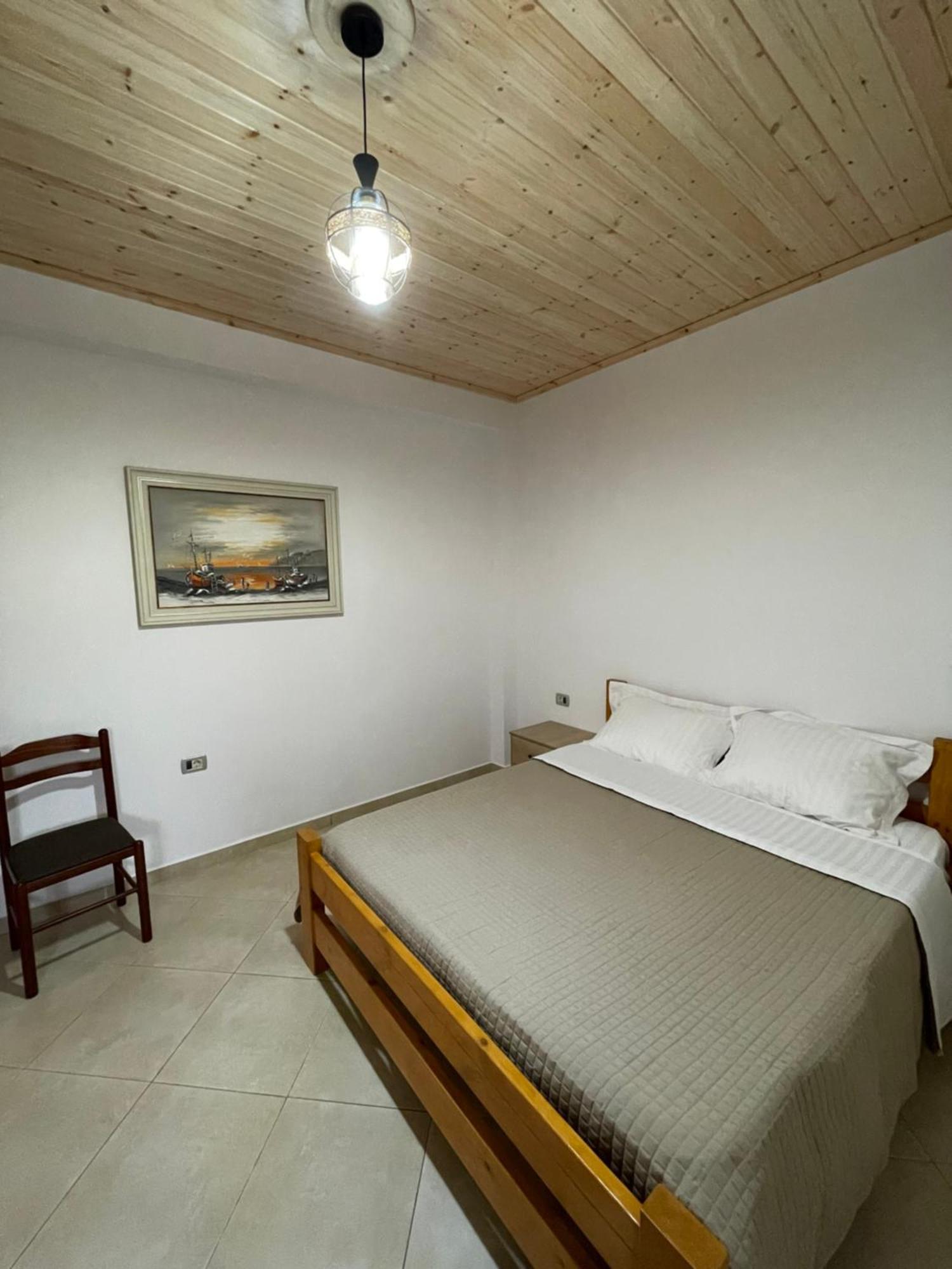 Rent Rooms Sakolli Berati Exterior foto